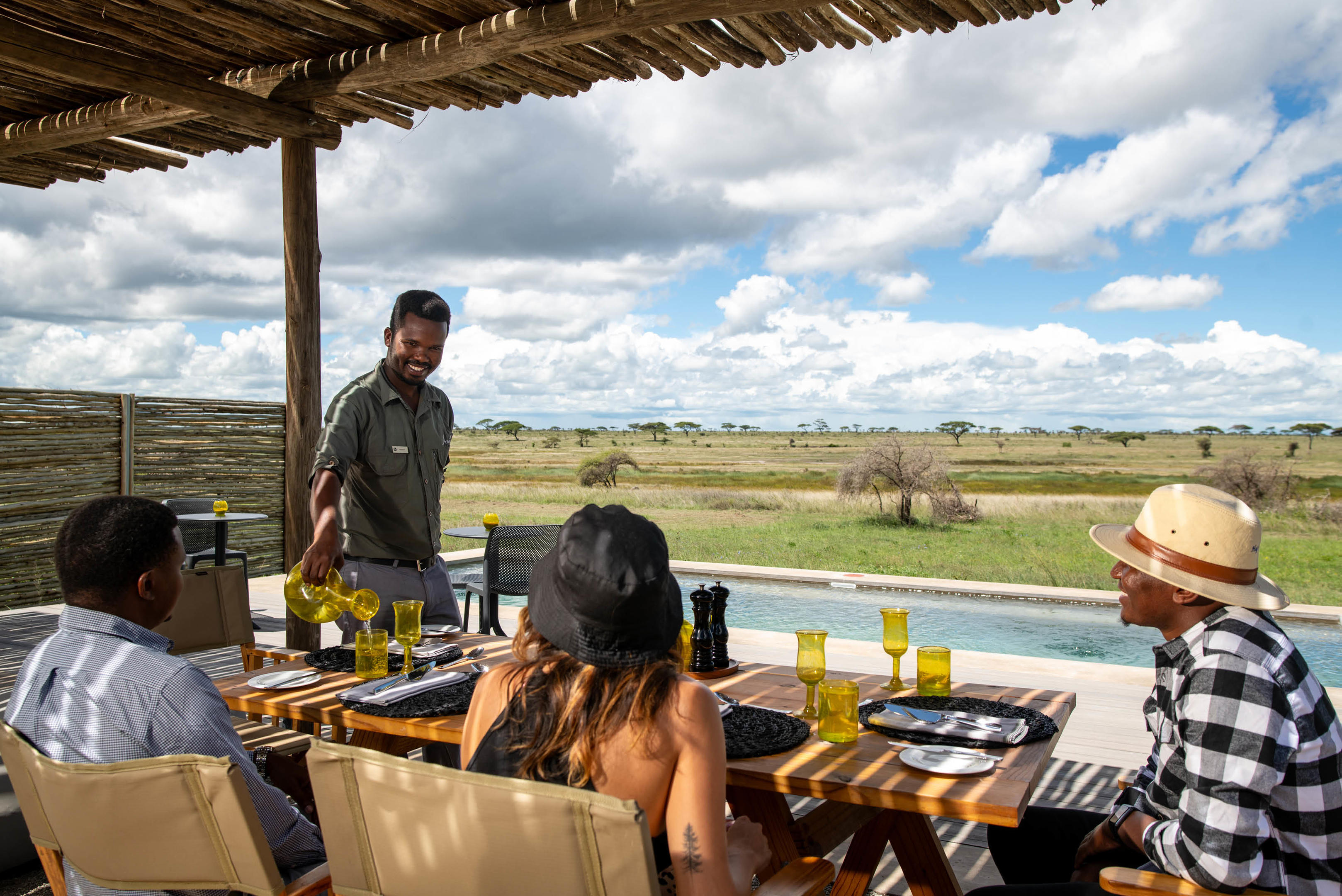 Namiri Plains Retreat thumbnail 8